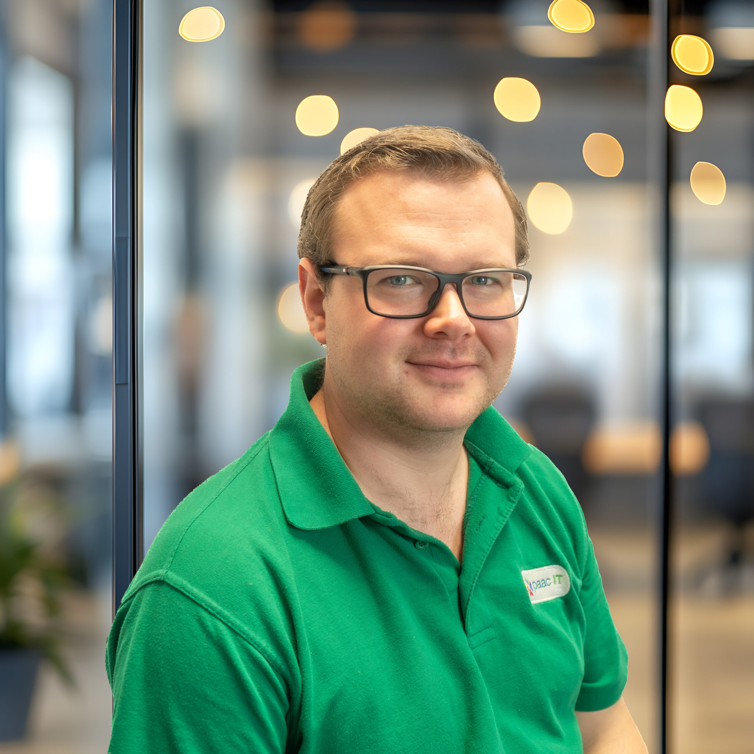 Jonathan Allen delivering business IT support services and technology leadership as part of an outsourced IT partner team